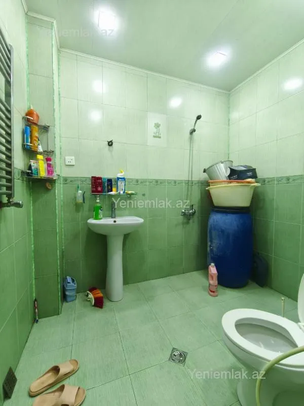 Satılır 3 otaqlı yeni tikili 158 m²