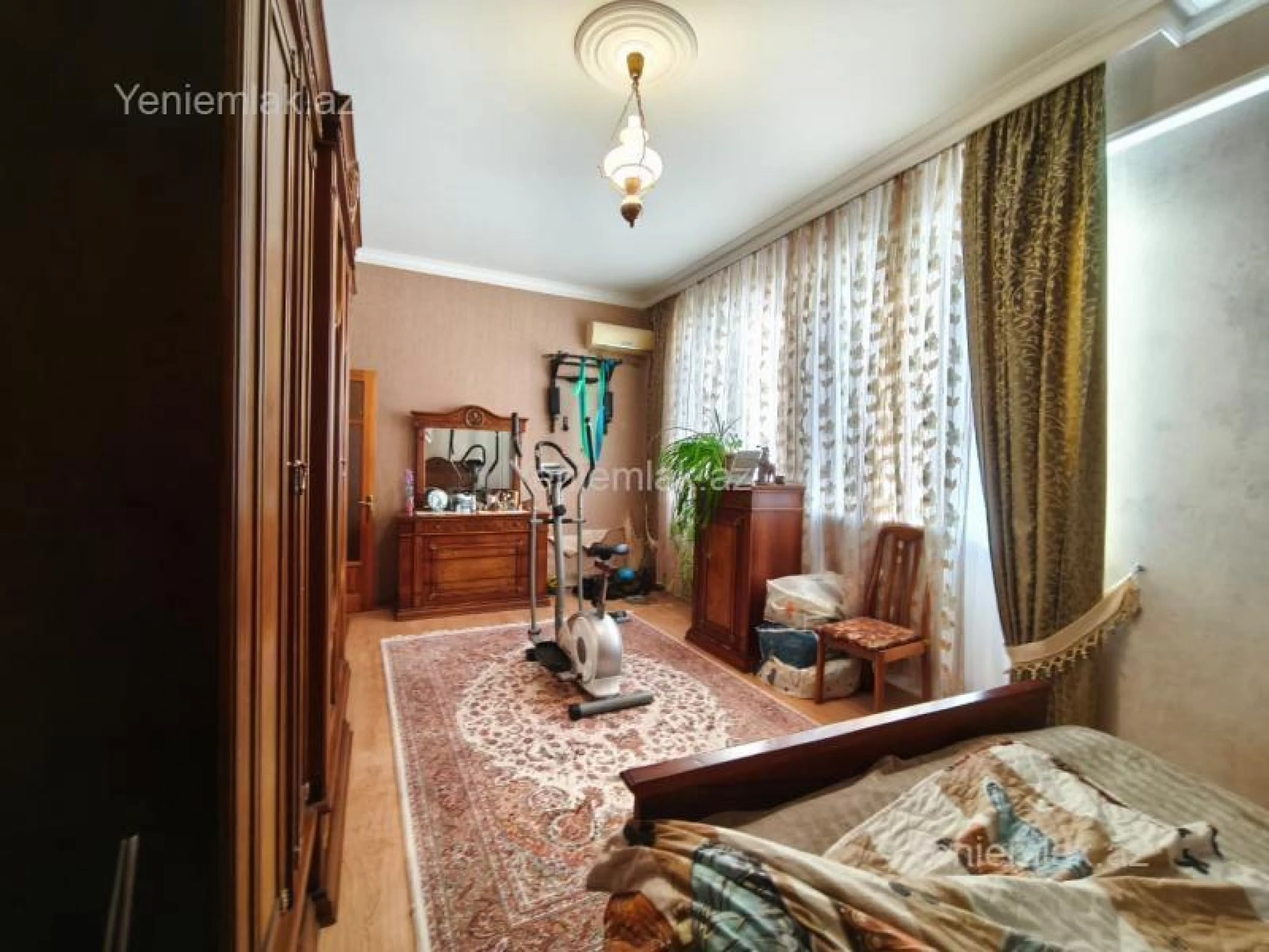 Satılır 3 otaqlı yeni tikili 158 m²