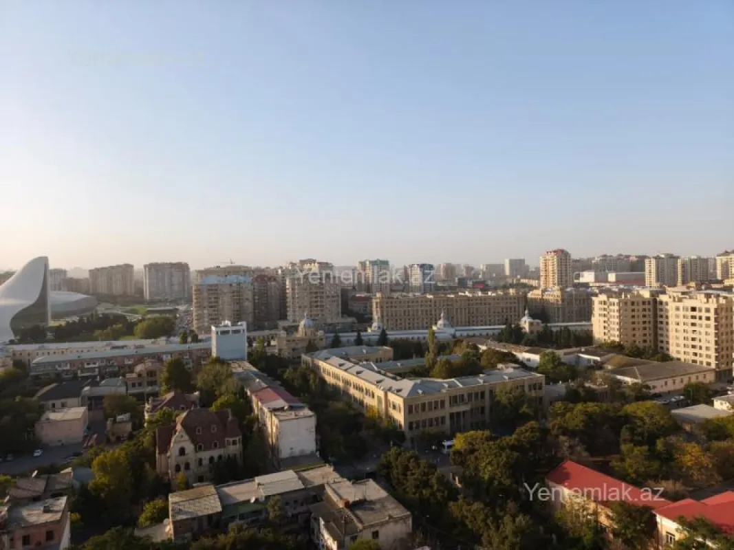 Satılır 3 otaqlı yeni tikili 158 m²