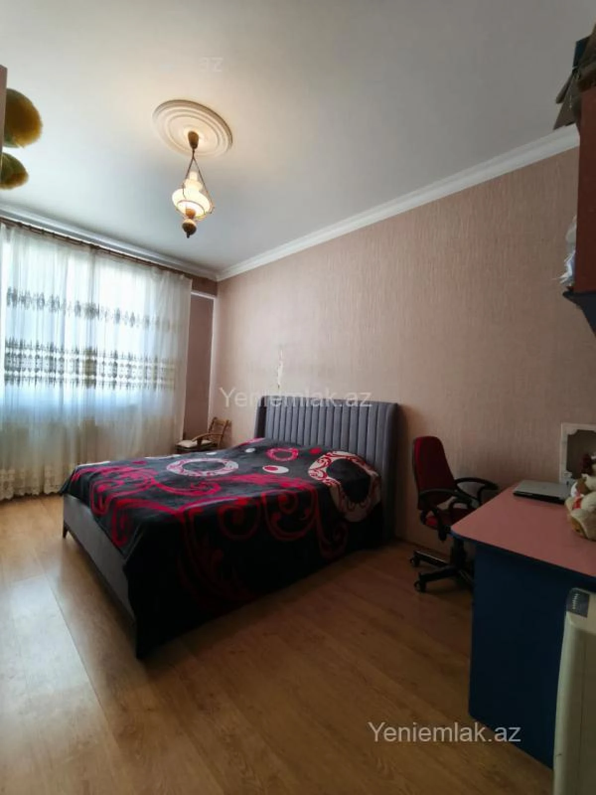 Satılır 3 otaqlı yeni tikili 158 m²