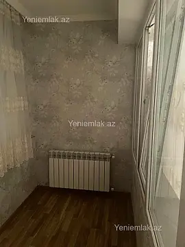 Satılır 2 otaqlı köhnə tikili 65 m²