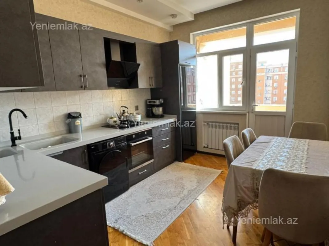Satılır 3 otaqlı yeni tikili 89.5 m²