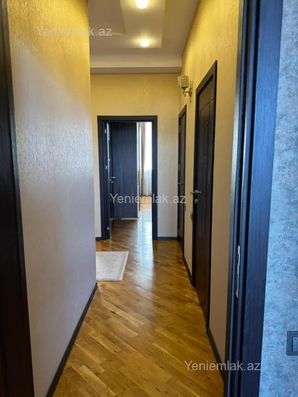 Satılır 3 otaqlı yeni tikili 89.5 m²