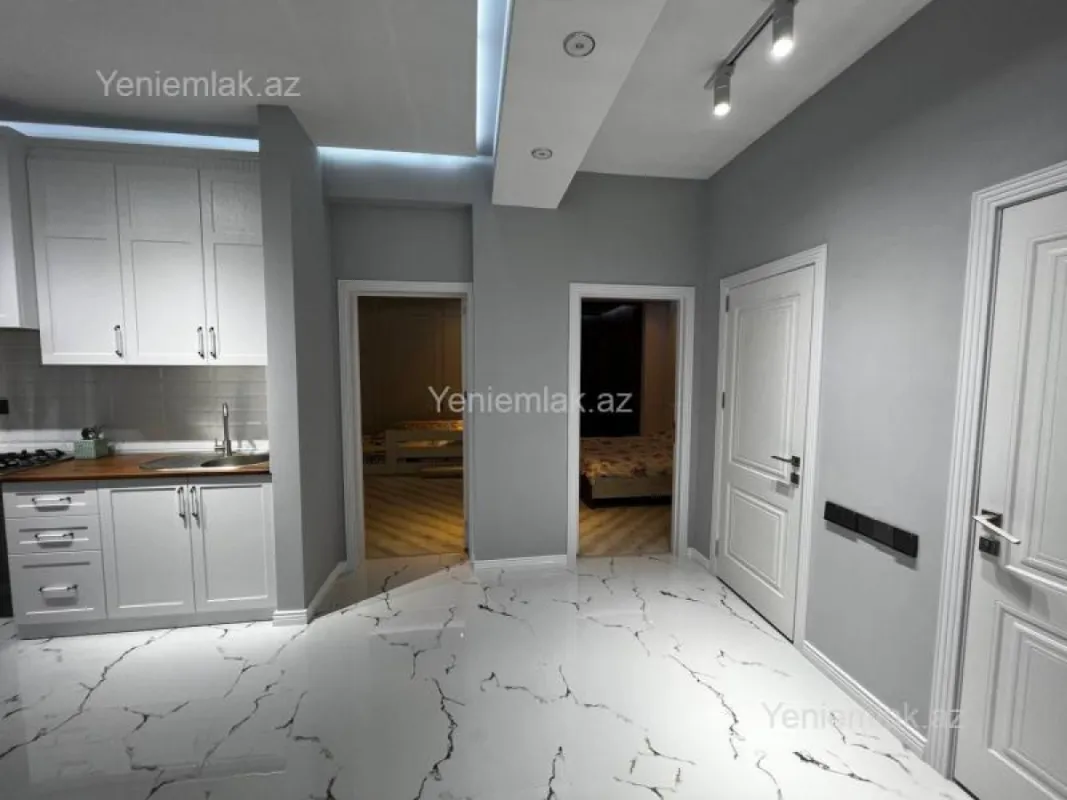 Satılır 3 otaqlı yeni tikili 94 m²