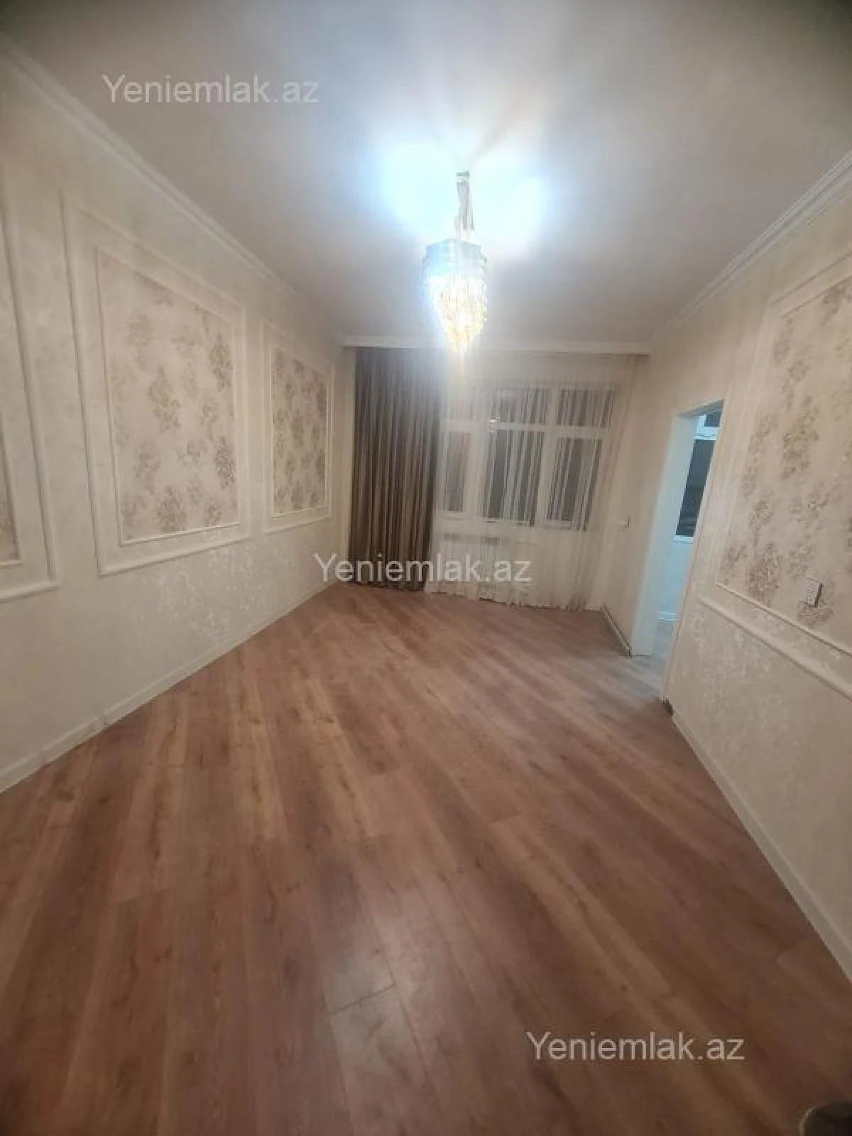 Satılır 2 otaqlı köhnə tikili 45 m²