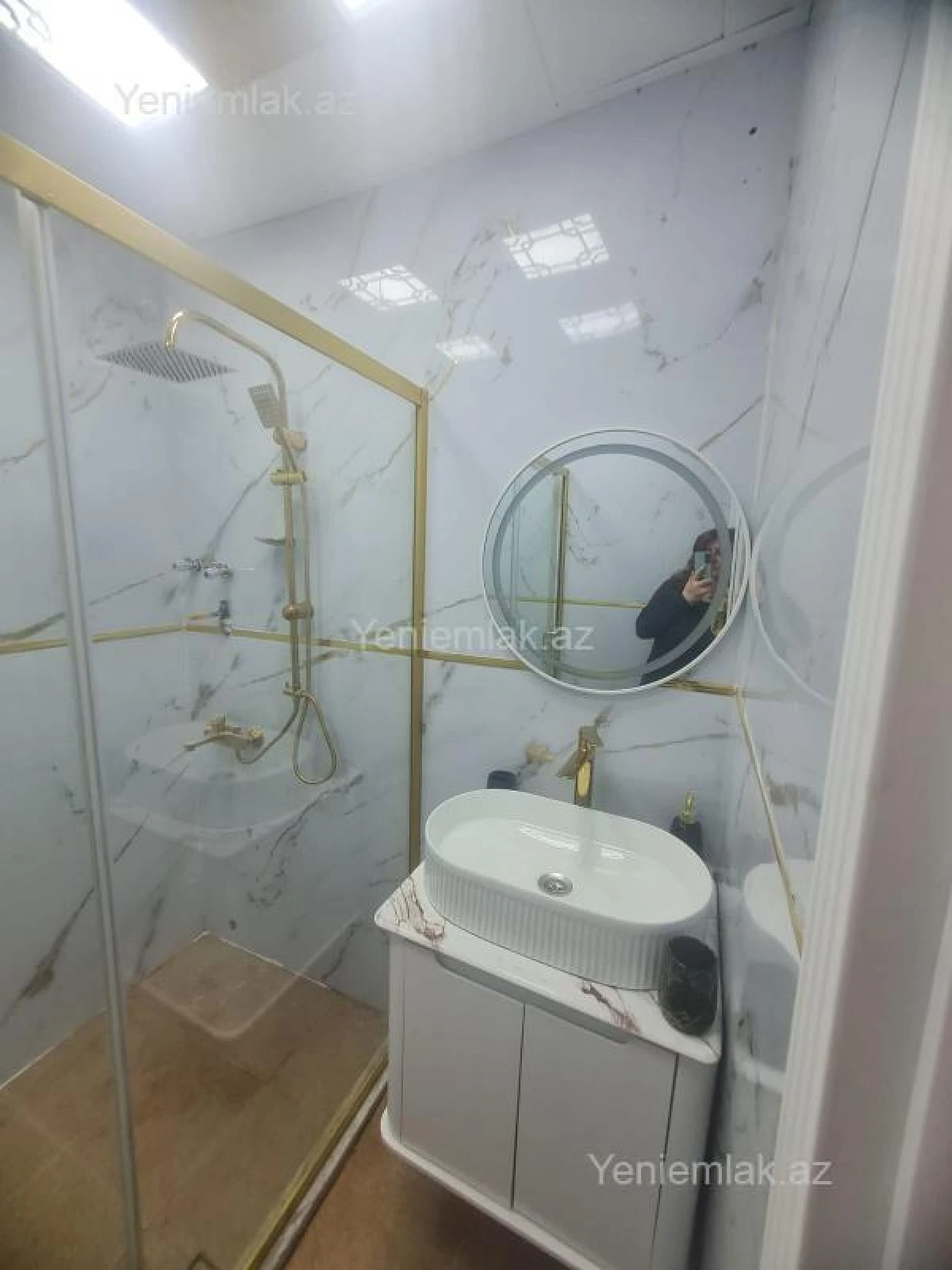 Satılır 2 otaqlı köhnə tikili 45 m²