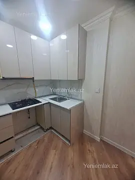 Satılır 2 otaqlı köhnə tikili 45 m²