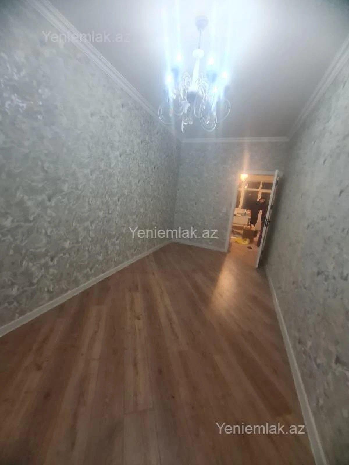 Satılır 2 otaqlı köhnə tikili 45 m²