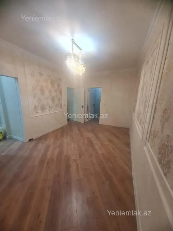 Satılır 2 otaqlı köhnə tikili 45 m²