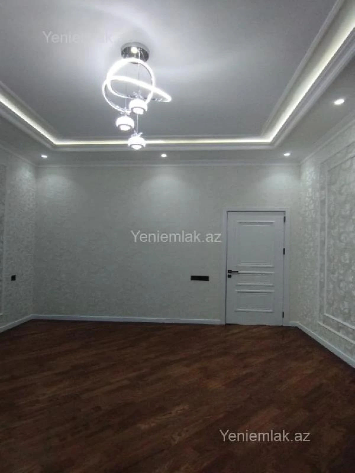 Satılır 6 otaqlı həyət evi 330 m²