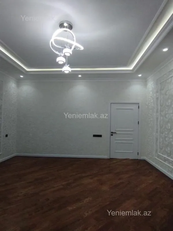 Satılır 6 otaqlı həyət evi 330 m²