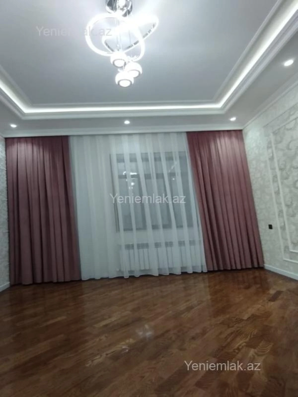 Satılır 6 otaqlı həyət evi 330 m²