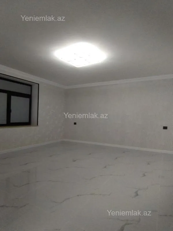 Satılır 6 otaqlı həyət evi 330 m²
