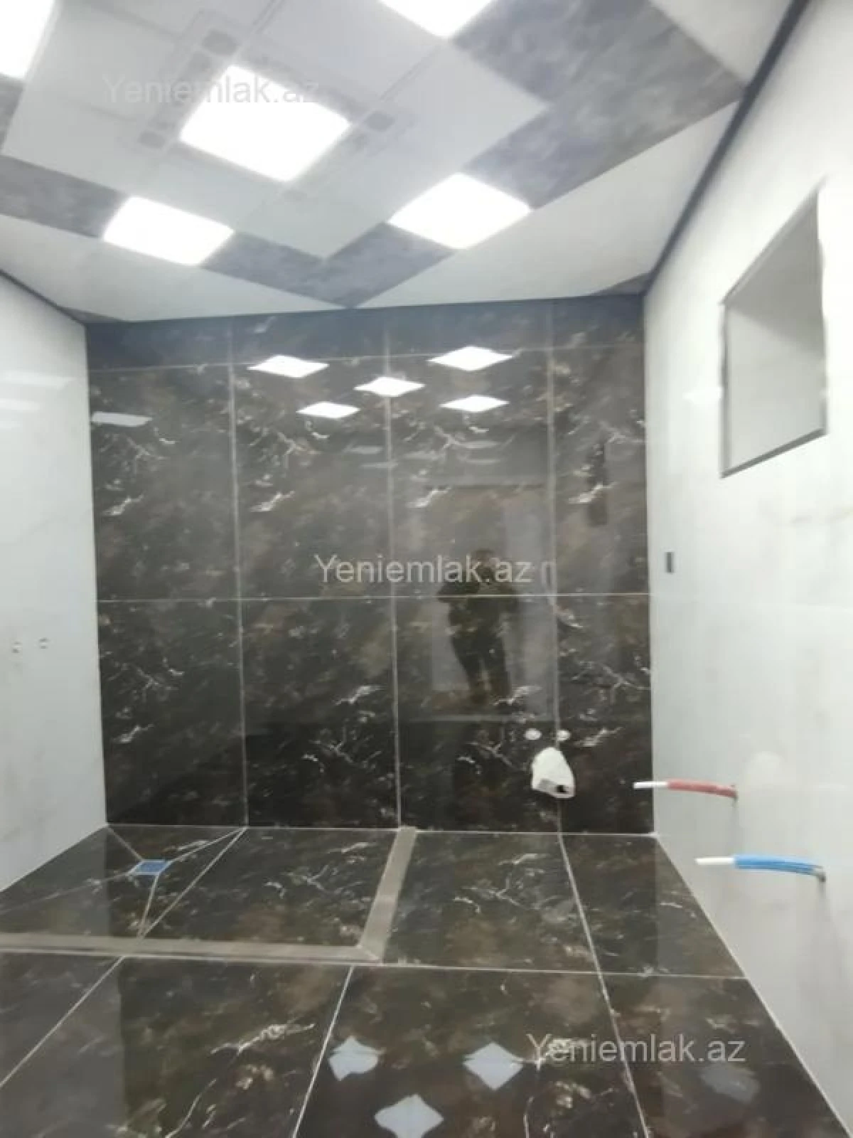 Satılır 6 otaqlı həyət evi 330 m²