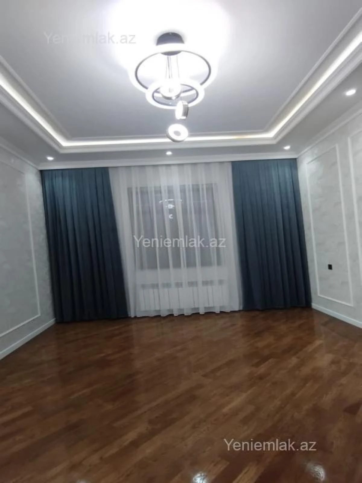 Satılır 6 otaqlı həyət evi 330 m²