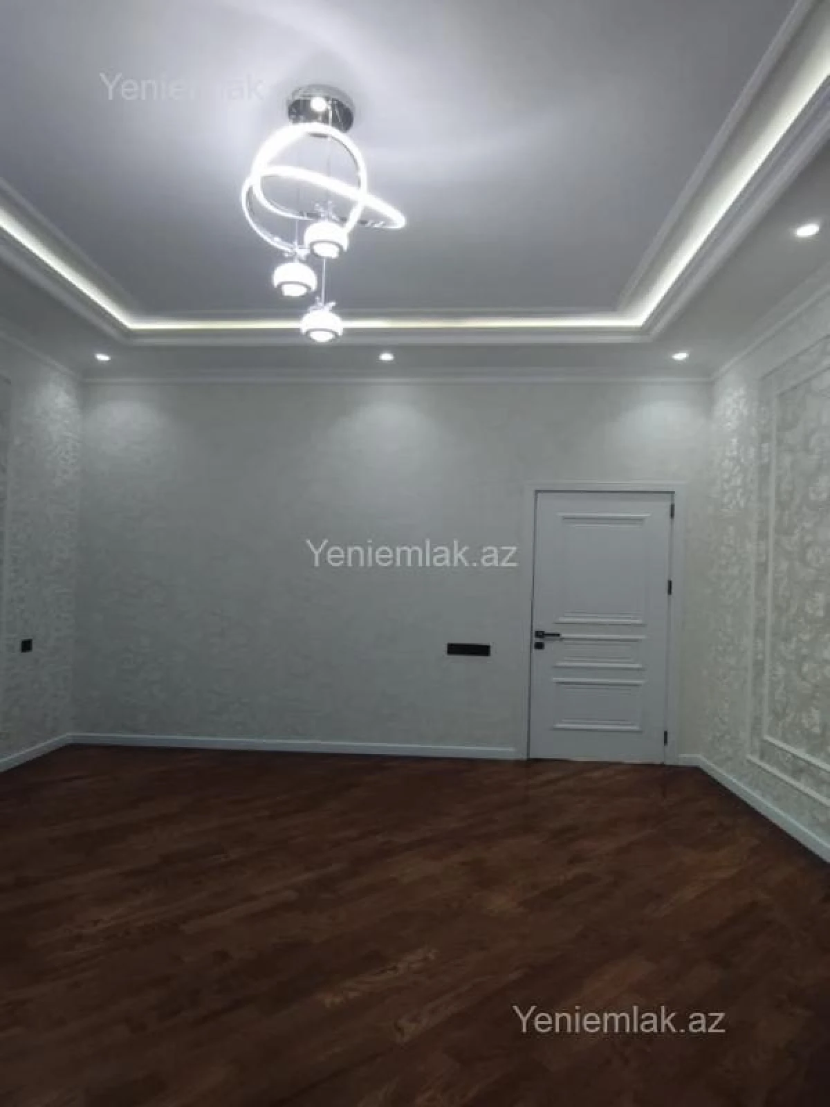 Satılır 6 otaqlı həyət evi 330 m²