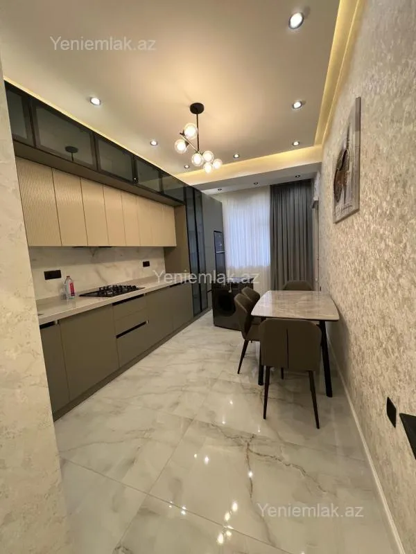 Satılır 3 otaqlı yeni tikili 114 m²