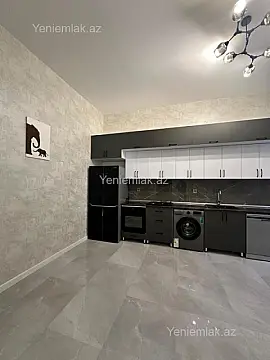Satılır 4 otaqlı həyət evi 270 m²