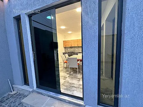 Satılır 4 otaqlı həyət evi 270 m²