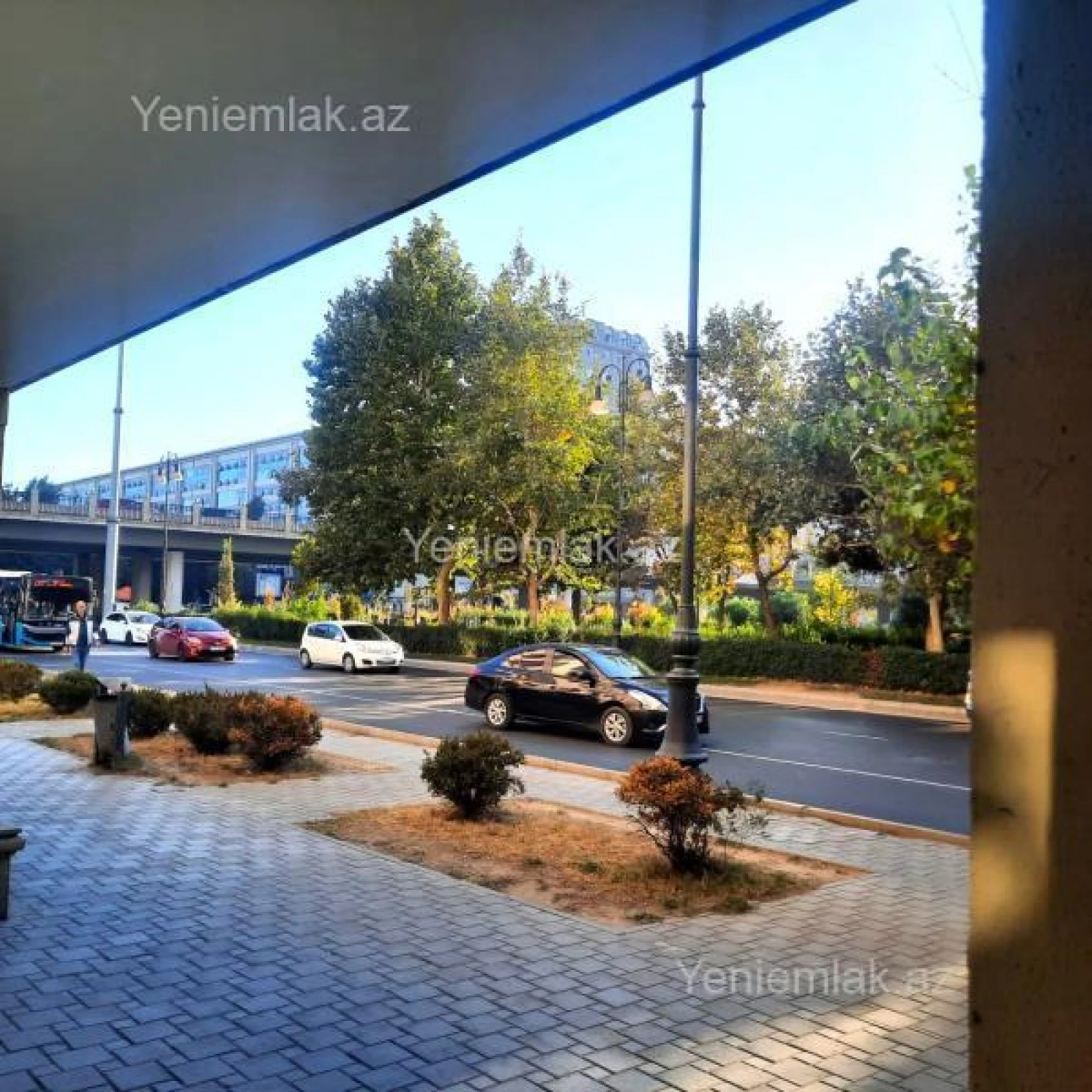 Satılır 3 otaqlı köhnə tikili 90 m²