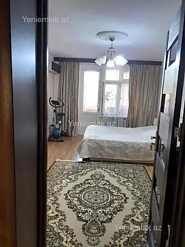 Satılır 3 otaqlı köhnə tikili 90 m²