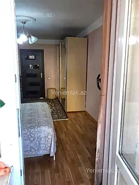Satılır 3 otaqlı köhnə tikili 90 m²