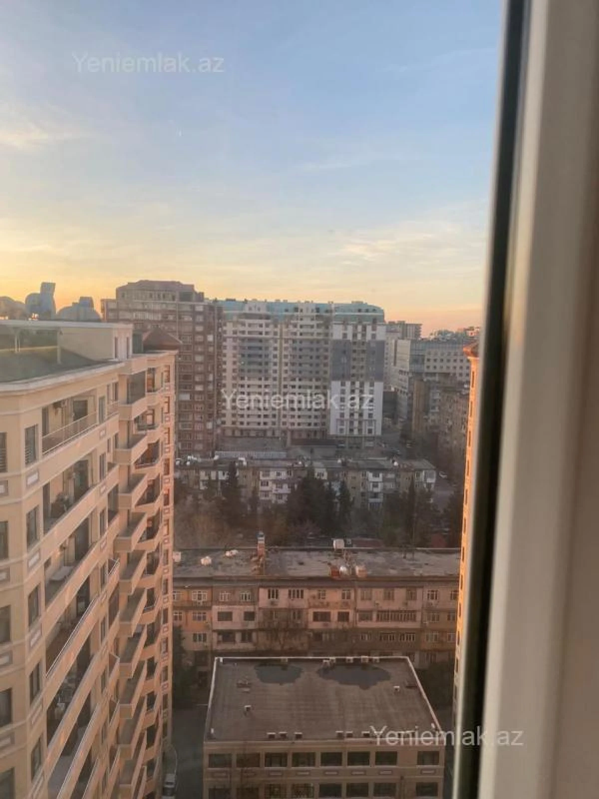 Satılır 4 otaqlı yeni tikili 165 m²