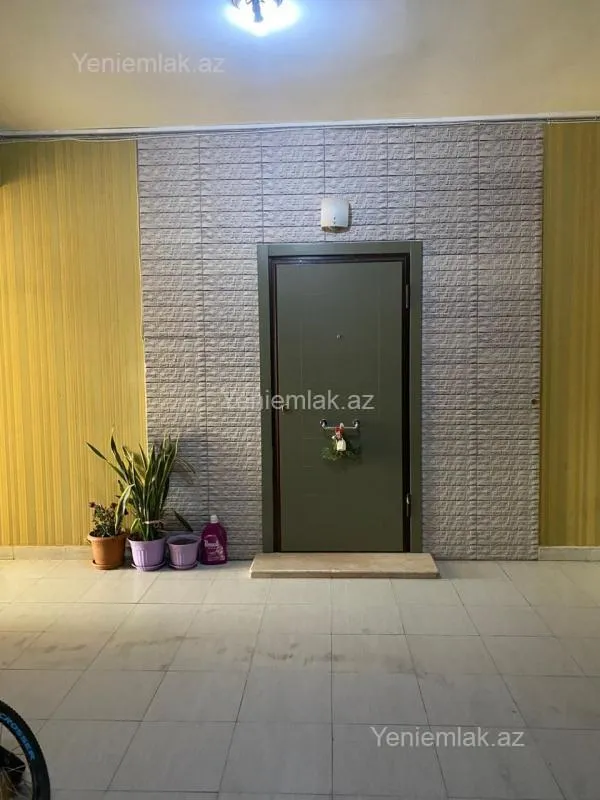 Satılır 4 otaqlı yeni tikili 165 m²