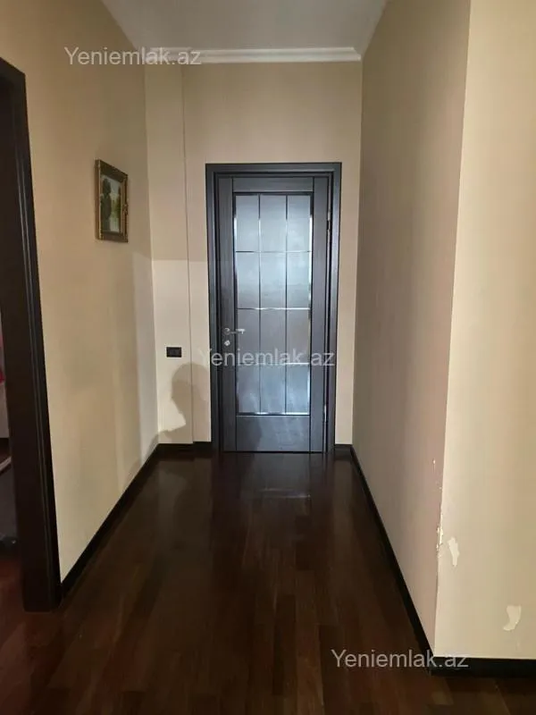 Satılır 4 otaqlı yeni tikili 165 m²