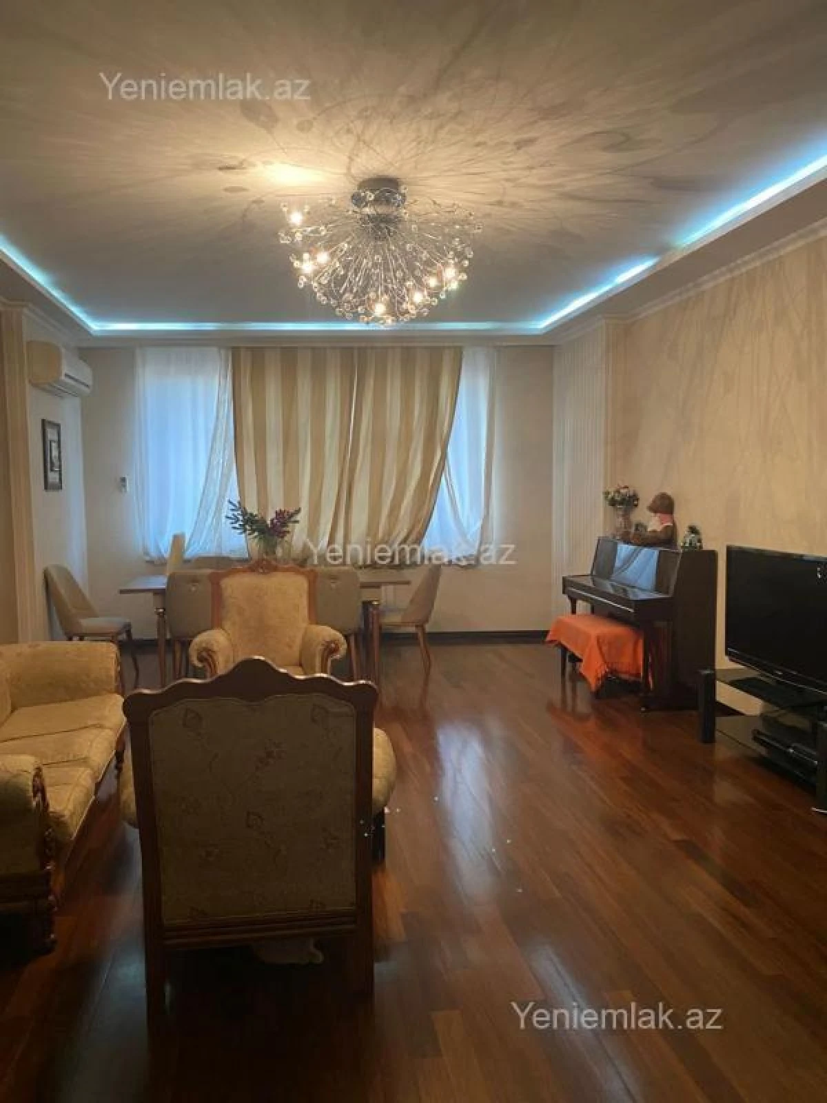 Satılır 4 otaqlı yeni tikili 165 m²