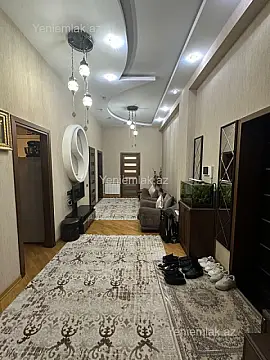 Satılır 4 otaqlı yeni tikili 165 m²
