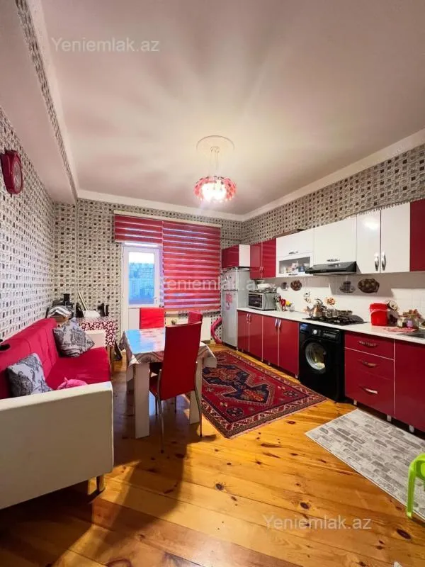 Satılır 2 otaqlı yeni tikili 88 m²