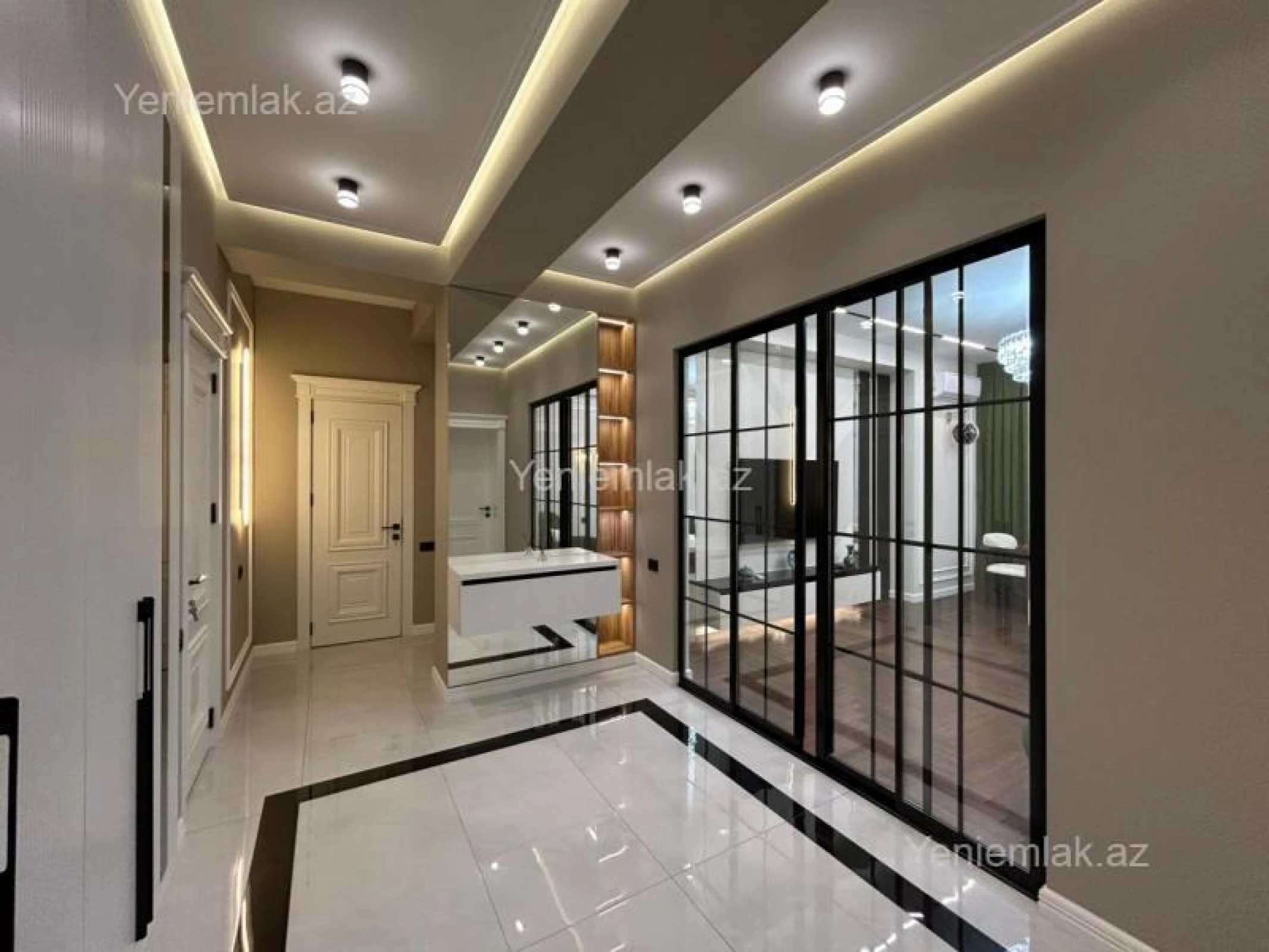 Satılır 2 otaqlı yeni tikili 86 m²