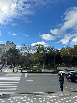 Satılır 3 otaqlı yeni tikili 157 m²