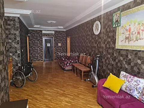 Satılır 6 otaqlı həyət evi 180 m²