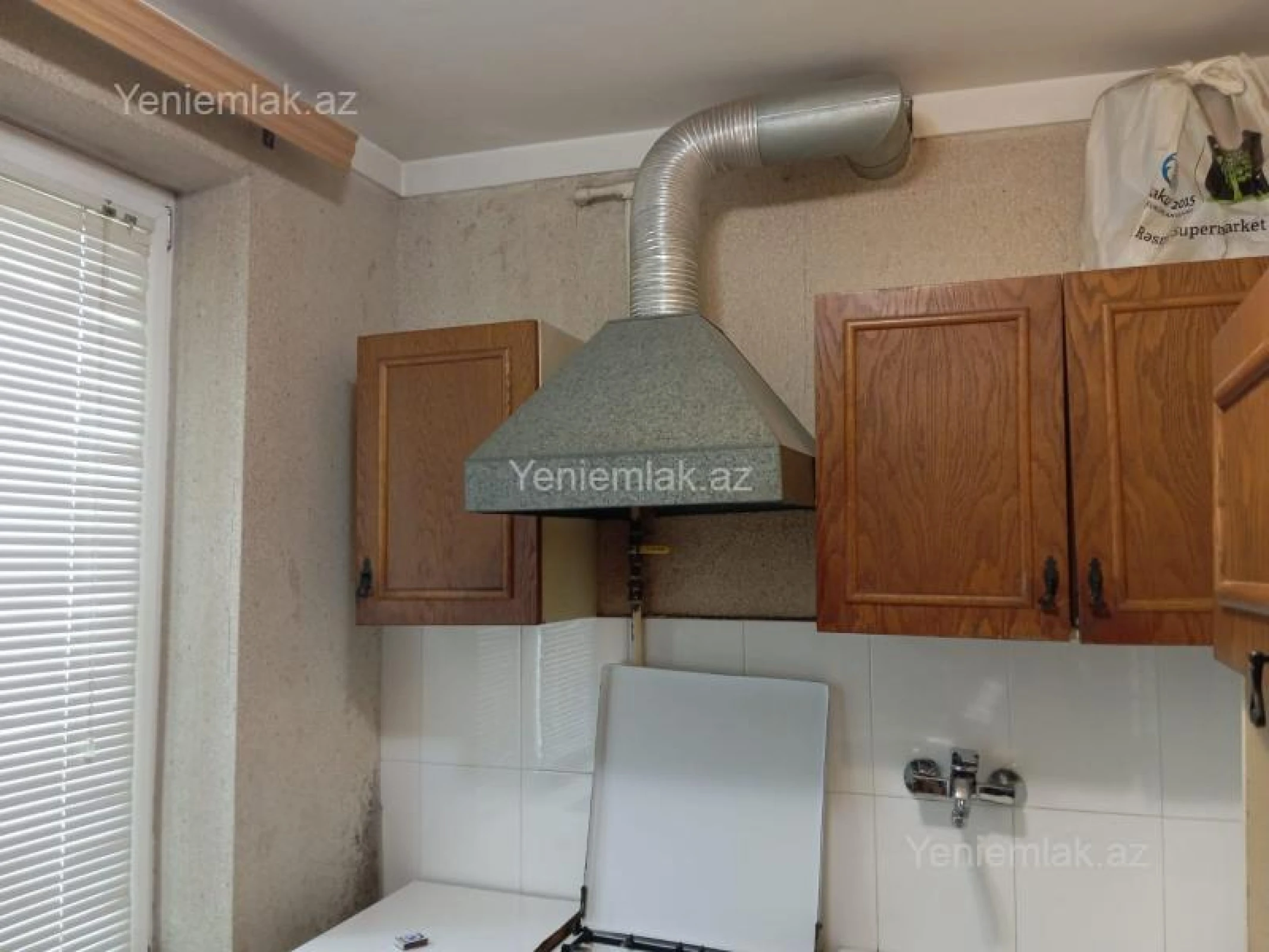 Satılır 1 otaqlı köhnə tikili 33 m²