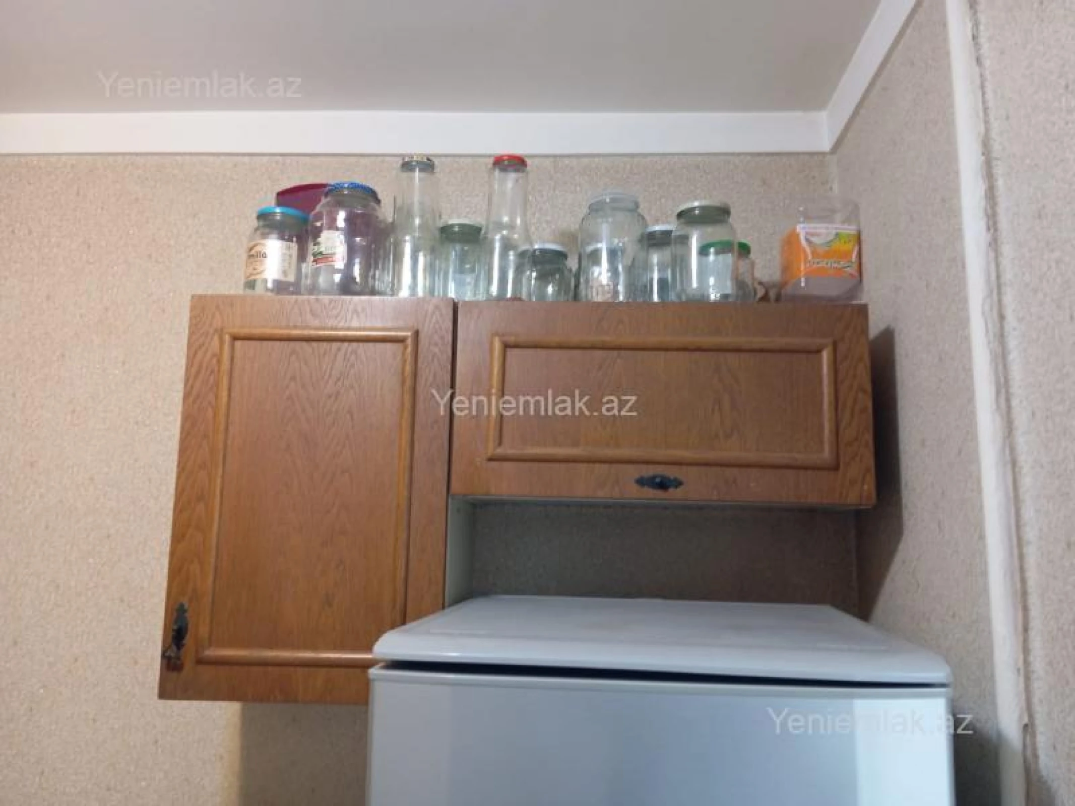 Satılır 1 otaqlı köhnə tikili 33 m²