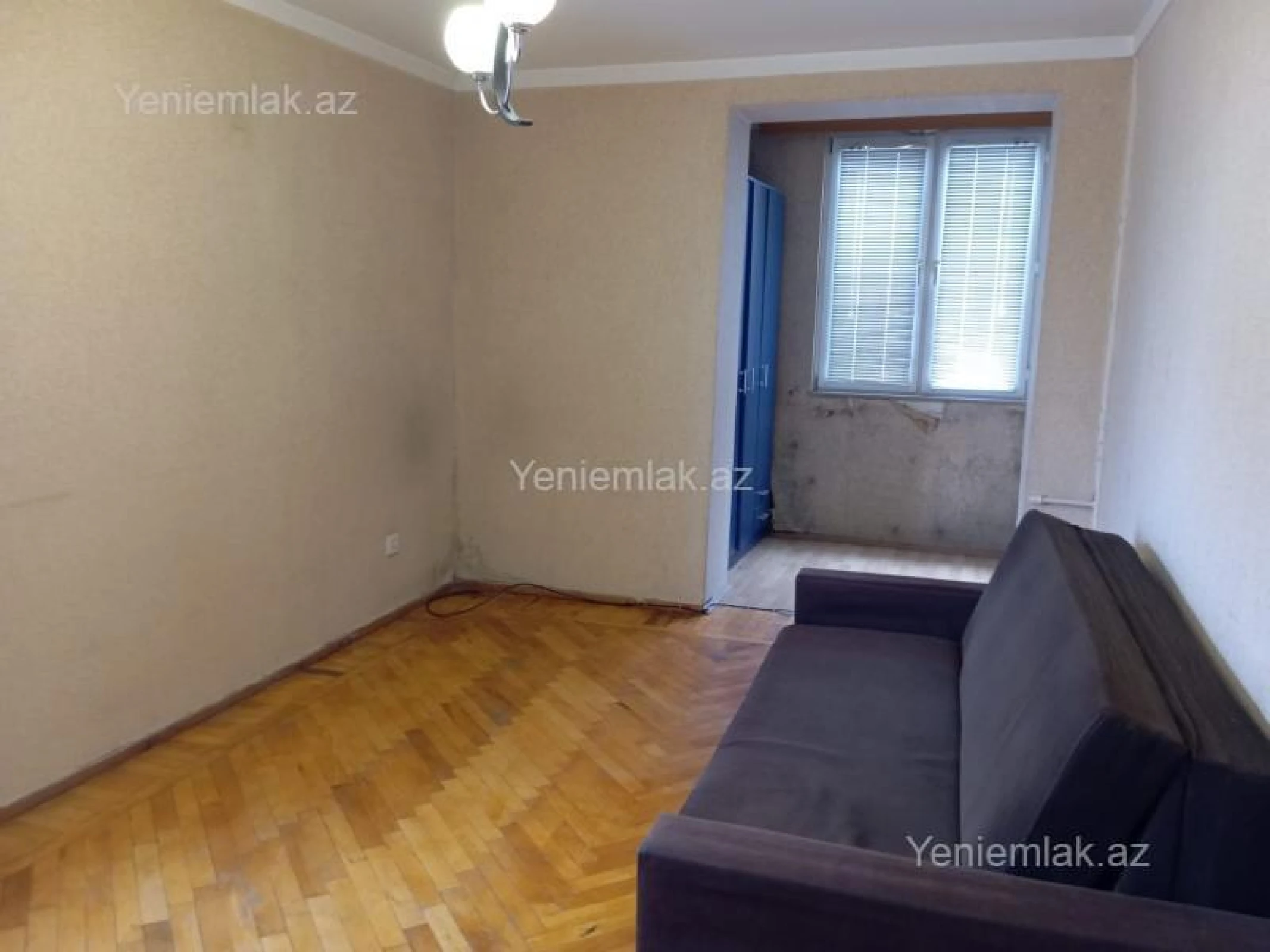 Satılır 1 otaqlı köhnə tikili 33 m²