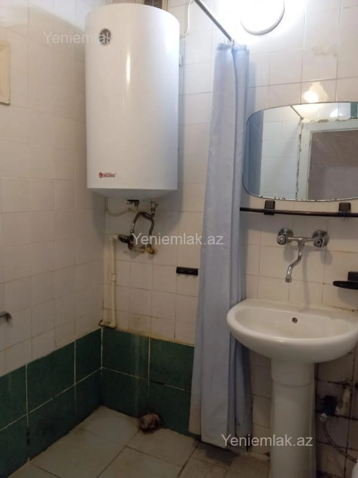Satılır 1 otaqlı köhnə tikili 33 m²