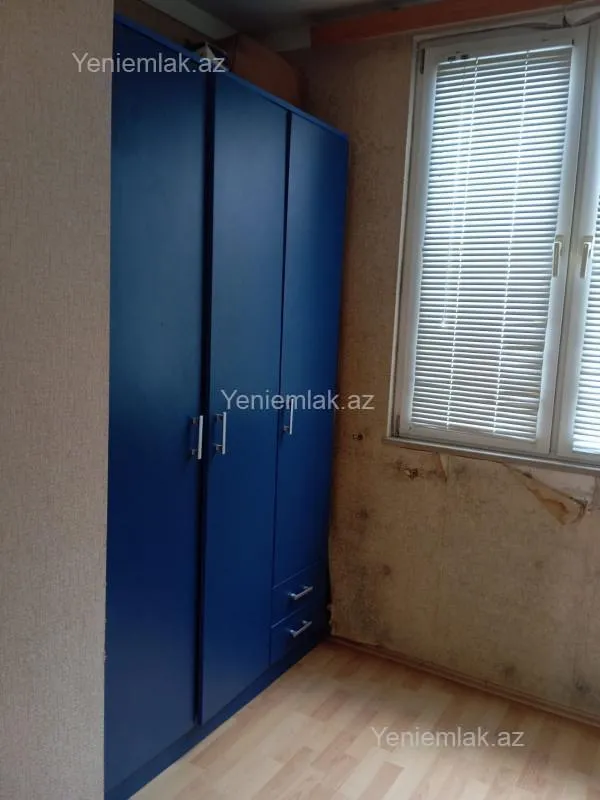 Satılır 1 otaqlı köhnə tikili 33 m²
