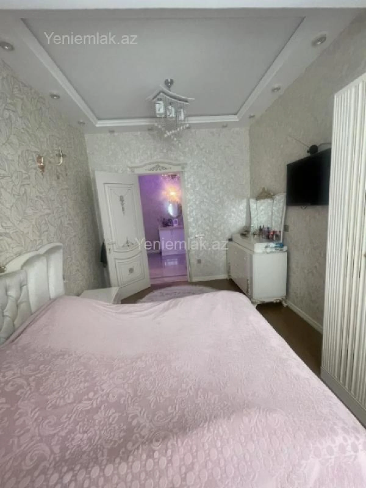 Satılır 3 otaqlı yeni tikili 90 m²