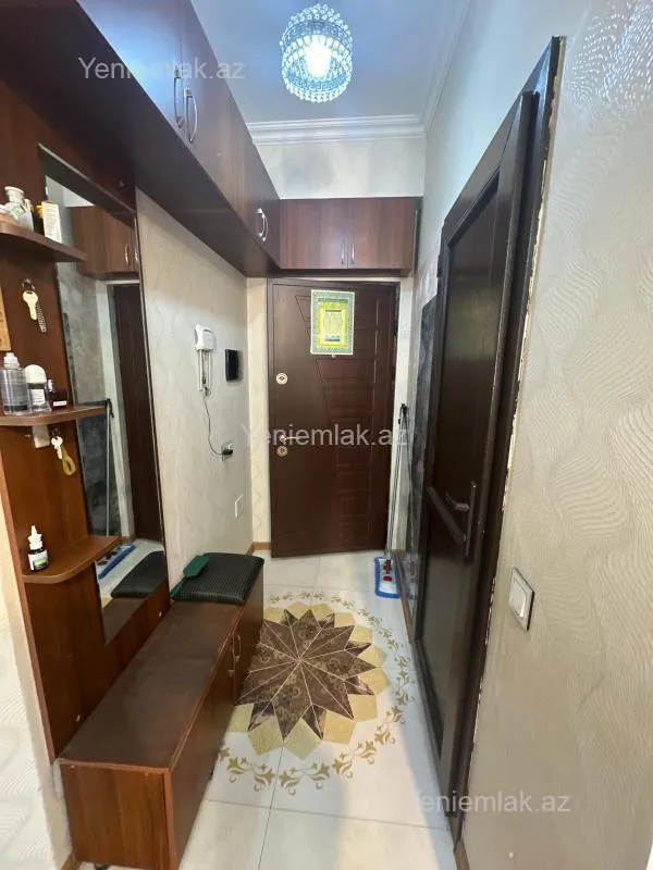 Satılır 13 otaqlı yeni tikili 42 m²