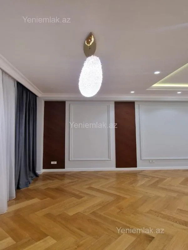 Satılır 3 otaqlı yeni tikili 134 m²