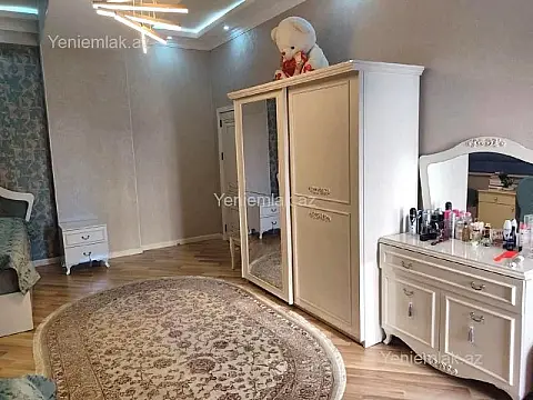 Satılır 3 otaqlı yeni tikili 140 m²