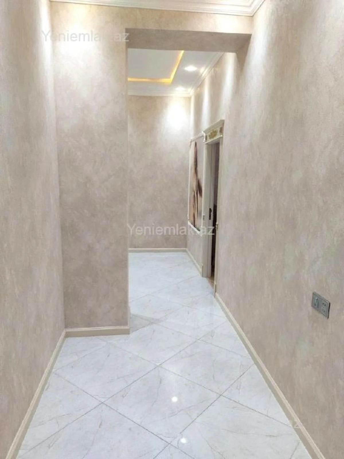 Satılır 3 otaqlı yeni tikili 140 m²