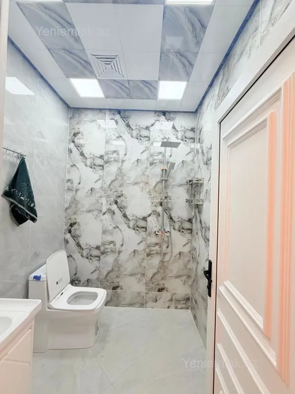 Satılır 2 otaqlı yeni tikili 61 m²