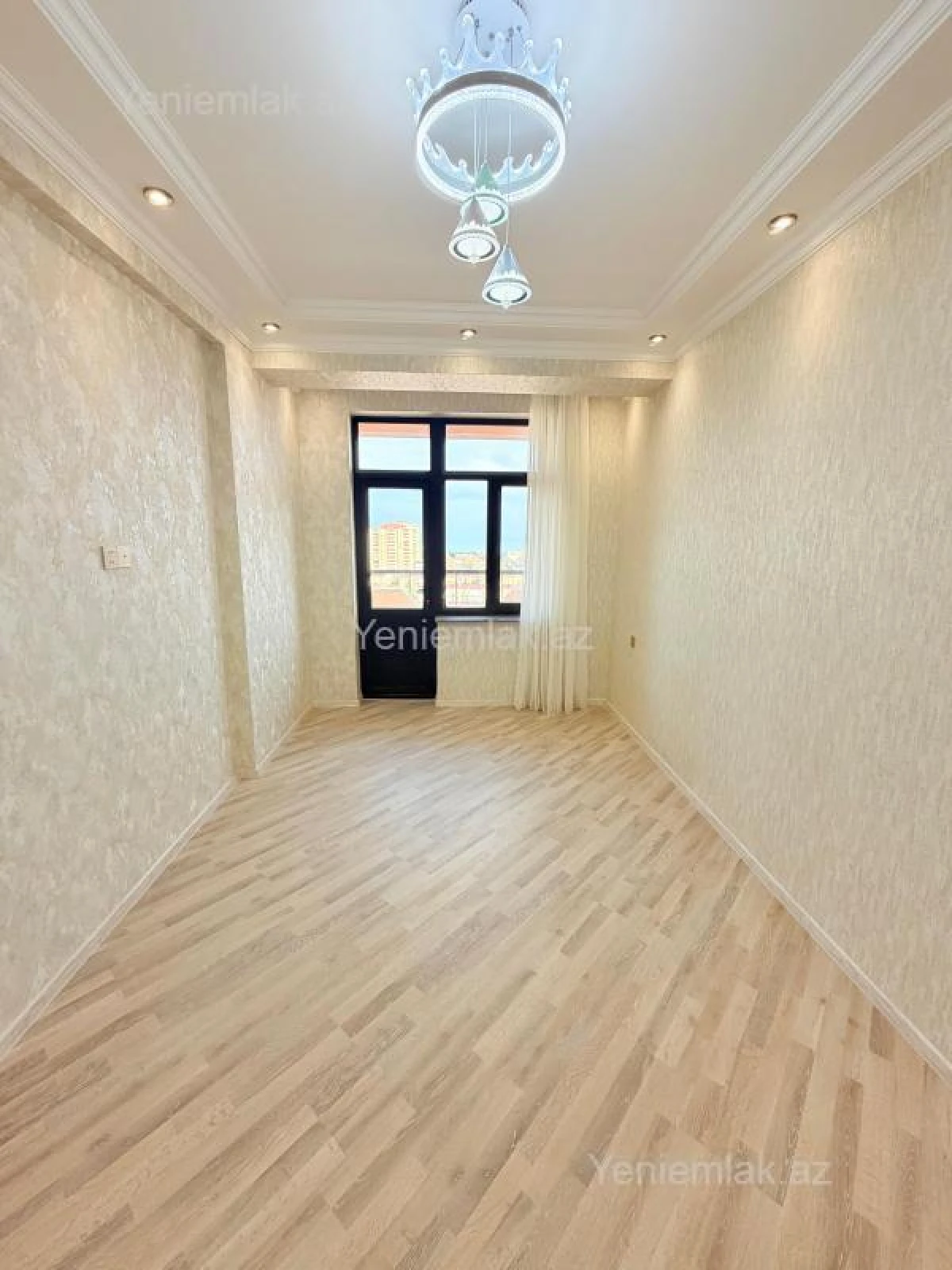 Satılır 2 otaqlı yeni tikili 61 m²