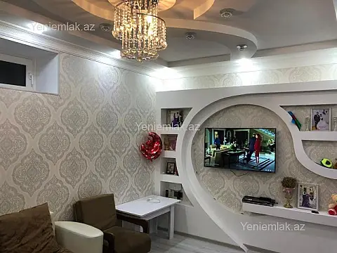Satılır 3 otaqlı köhnə tikili 75 m²
