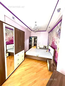 Satılır 3 otaqlı yeni tikili 135 m²