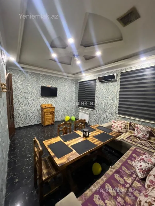 Satılır 4 otaqlı obyekt 175 m²